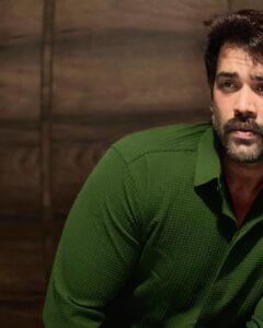 Karan Khanna Instagram - You be you I am being Me 😎
.
.
.
.
#selflove #potrait #emotions #expressions #instadaily #instamood