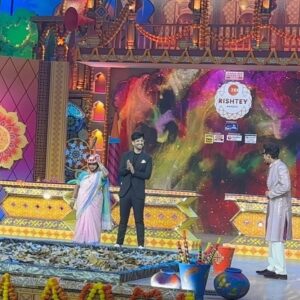 Karanvir Sharma Instagram - Kaisa laga aap sab ko ? 

Khana bhi 
Gaana bhi aur 
Fungama Bhi. 🎉

@zeetv @zee5shows 

#rabbsehaidua #haider #dua #duha #zeetv #zee #zee5shows #fun #games #live