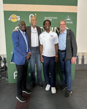Kareem Abdul-Jabbar Instagram - Me and my manager, Deborah Morales had the pleasure of hosting a film screening #ShootingStars - the @kingjames coming of age story for 300 students on behalf of @tonythurmondspi 
@lausdsup last week. What a great film for every kid wanting to play ball to see! Thanks to my teammates @showtimecooper21 @nba_ironman @Lakers @lrambis for your support so that @skyhookfoundation 
 could bring this experience to our community.  Streaming 
@peacock on June 2nd. 

Watch trailer here: 
https://www.youtube.com/watch?v=VcRqxzS0I68