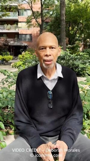 Kareem Abdul-Jabbar Instagram - A couple days ago a reporter asked me who I thought the best point guard was in @NBA 
After giving it some more thought I wanted @Lakers @MagicJohnson fans to hear my further thoughts …