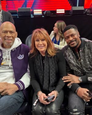 Kareem Abdul-Jabbar Instagram - Hanging out at @nbaallstar weekend just sharing a few photos