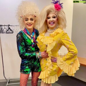 Karen From Finance Instagram - What an honour to perform at the @dragexpoau Opening Gala over the weekend with all of these superstars! 🤩 Thanks @itdevents 💕