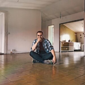 Karim Musa Instagram - Ciao.
Ho comprato una casa.