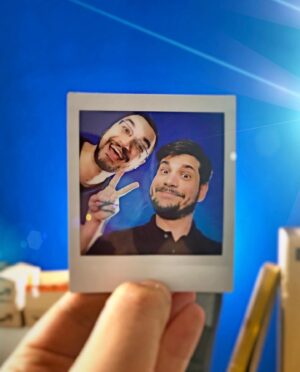 Karim Musa Instagram - Il flare l’ho aggiunto perché se lo può fare JJ Abrams di lavoro lo posso fare pure io.