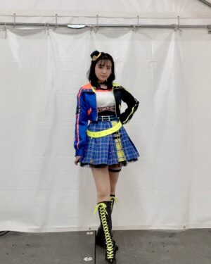 Karin Takahashi Instagram - .
10周年のファイナルに、
乃々ちゃんとたくさんの楽曲を披露できて嬉しかったです。

今回のライブでは、楽曲ランキングの上位3曲に参加できて、
乃々ちゃんが今までたくさん頑張ってきたからかなって誇らしく思いました。
∀NSWERもランクイン！

今回の高橋的裏テーマは
「できるだけたくさんの仲間と写真を撮る！」
10周年のお祭りだしね！

歌い終わって控室に戻ったら感想をくれる仲間たち、
パフォーマンスが好きだって褒めてくれる先輩たち、
あったかいスタッフさんたちにいつもたくさんの感謝です。

懐かしい衣装も沢山着せてもらえて嬉しかったです。

「always」
乃々ちゃんからプロデューサーさんへの想いがしっかり伝わったでしょうか。
高橋的には"あなた"は乃々ちゃんだなという風にも思っていて。
乃々ちゃんが私を見つけてくれて、輝かせてくれているから。
乃々ちゃんと一緒だったから、強くいられるんだよって。

だから、お姫様に憧れたりもした乃々ちゃんの頭に、
ティアラを載せてあげたい。

乃々ちゃんの輝きがもっともっとみんなに伝わるように、これからも一緒にどこまでも歩いていけたらと思います。
これからも森久保乃々ちゃんのプロデュースよろしくお願いします。

THE IDOLM@STER CINDERELLA GIRLS 10th ANNIVERSARY M@GICAL WONDERLAND!!!

#シンデレラ10周年_ファイナルday1 
#シンデレラ10周年_ファイナルday2 
#idolmastercinderellagirls