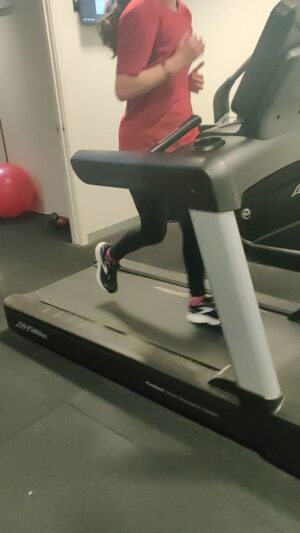 Karina Sorelli Instagram - Update on the Marathon training...10kms today! Up hills/inclines on treadmill and keeping a pace between 7.5kms/hr to 11kms/hr.
We're doing it for the kids in East Africa with @run_from_poverty and @one_heart_co 
Thank you again for all your donations 🙏 it means a lot to me and the kids in Kenya, Tanzania and Uganda 🙌🏽💕
Link is in my bio if you wish to donate 🙏
. .
#reeloftheday #training #marathontraining #melbourne #kids #charity #fundraiser #fundraising #thankyou #grateful #eastafrica #kenya #tanzania #uganda #beautiful