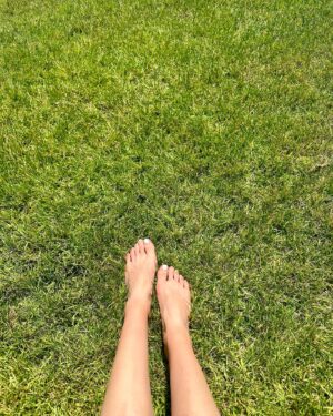 Karissa Lee Staples Instagram - A simple summer ❤️