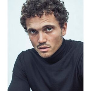 Karl Glusman Instagram - @retosterchi