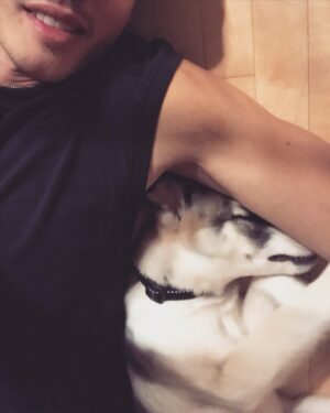Karl Glusman Instagram - layla 🐺💜 #wolfpack