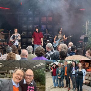 Karl Lauterbach Instagram - Mein Freund @jochenott_spd feierte gestern seinen 50. Geburtstag. Seine Tochter, Leadsängerin The Red Flags, bringt Stimmung in die verstaubte Party und heizt uns ordentlich ein. Die Band hat Potential, weiblicher Grunge.