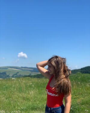 Karolína Kubánková Instagram - Kopanice Kopanice mám vás rada prevelice 😍#kopanice #vylet #prazdniny