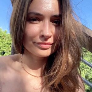 Karolina Wydra Instagram - My hair is getting so light...Today was a sweet day.