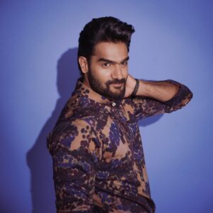 Kartikeya Gummakonda Instagram - Exploring new comfort zone 😁

Styled by @rashmitathapa
Wearing @lineoutline.in
Shot by @puchi.photography
Styling team @tedhimedhi
