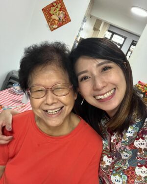 Karyn Wong Instagram - 久违的团圆，暖心🧡