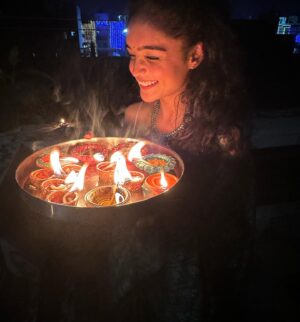 Kashish Khan Instagram - Happy Diwali🪔✨♥️
.
.
.
#diwali2023 #deepavali