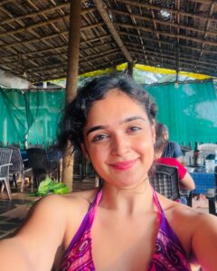 Actress Kashish Khan HD Instagram Photos and Wallpapers October 2023