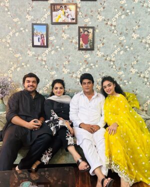 Kashish Khan Instagram - Eid Mubaarak🌙✨☺️