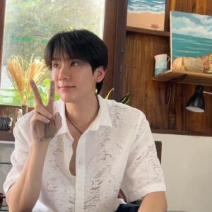Kasidet Plookphol Instagram - ยิ่งเลอะยิ่งซักยาก แอแฮ่ะ 🤍🤍

ปล. ขอบคุณพี่กิฟอาจารย์ผู้ความอดทนสูง 55555