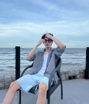 Kasidet Plookphol Instagram - เย็นของอีกวัน ยันเช้าของอีกวัน 🙂‍↕️🙂‍↕️🙂‍↕️🙂‍↕️