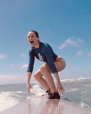 Kat Fairaway Instagram - 🦜🌊Can’t hide the bliss. Thanks for pushing me into the wave @robertmperry 🙈