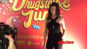 Kat Fairaway Instagram - Thanks @nickgoossen for having me out for the premiere of @drugstorejune - It’s such a joy to see your work shine. 
Showing tonight at 7:30pm LA, Laemmle Royal Theater  Check it out in theaters now!!