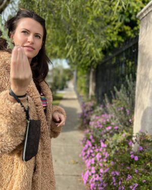 Kat Fairaway Instagram - ‘My bounty is as boundless as the sea, My love as deep; the more I give to thee, The more I have, for both are infinite.’ William Shakespeare xx