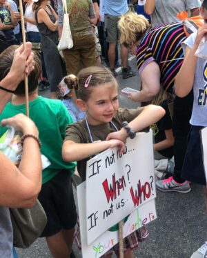 Kat Ingkarat Instagram - I think it’s important to let our voice be heard. It’s even more important to make better choices, take action everyday to save our planet one day at a time.
I just fight for what I believe in, and I believe in protecting this planet, not just for me, but for the longest time after this human lifetime of mine. 🌏🍃#climatestrike #itsgettinghotinhere