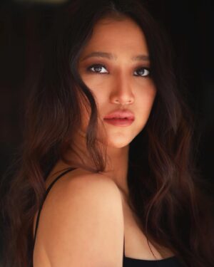 Kat Ingkarat Instagram - I know that you don’t know where to look for me
photo by @rezanosrati