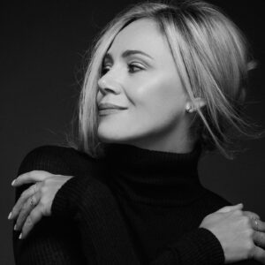 Katarina Čas Instagram - Portraits 

📸 @anagregoricphoto 
💄 @sfumatomakeup

#katarinacas