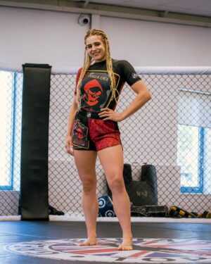 Kate Bacik Instagram - Your newest @soultakerfightwear sponsored athlete 🎉 
Certi link up 💯🫱🏽‍🫲🏾