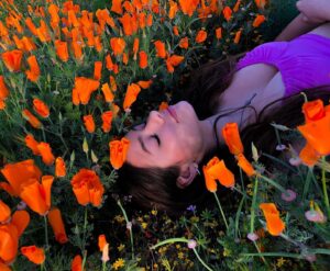Kate Buatti Instagram - 🌼