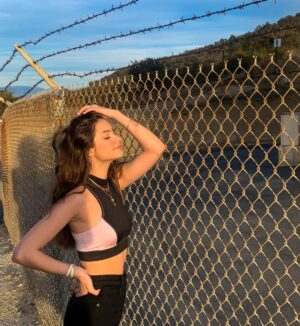 Kate Buatti Instagram - 💜