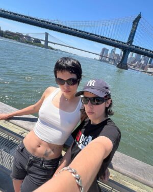 Kate Vitamin Instagram - Hi gays #pridemonth