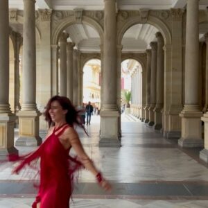 Kateřina Janečková Instagram - KVIFF photo/video dump so far📸💃🎷😀
Makeup @licirna____organics 
Dress @a_la_perle