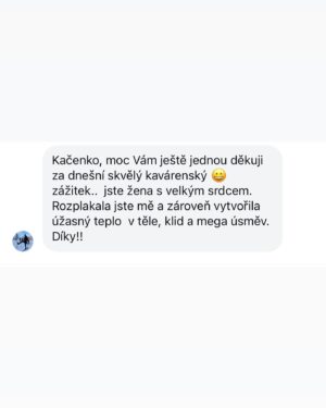 Kateřina Janečková Instagram - V 1 jedinej den: co vnímáte Vy a co je za oponou?
Emoční a energická labilita, vyčerpanost protkaná vděčností. Tenhle život je zatraceně barevnej, poznávám nepředstavitelný odstíny stavů a nálad. A většinu času jsem low, abych pak se ságem pro Vás mohla být high as *🙌🏻
A takhle stále dokola🔄, se snahou snižovat vrcholy sinusoidy směrem ke středu.