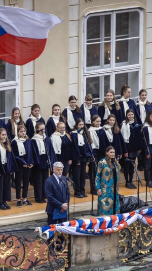 Kateřina Marie Tichá Instagram - Časy se mění 💙
@kuhnata