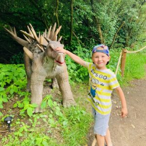 Kateřina Tichá Instagram - To se povedlo. Celý den v Dino světě😊 #dinosaurios #dinosauri #pravek #poznavani #kamsdetmi