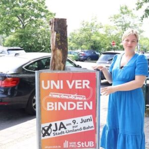 Katharina Schulze Instagram - 9. Juni - JA zur StUB!

@kathaschulze ist Vorsitzende der @gruenefraktionby und findet: Egal, ob du eine Freudin besuchen willst, in einer anderen Stadt der Metropolregion arbeitest oder für die Uni pendelst - die StUB ist die klimafreundliche, barrierearme und bequeme Lösung!

#grün #erlangen #wirprostub #grünebayern #verbinden #straßenbahn