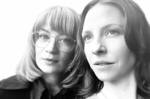 Katharina Schüttler Instagram - tonight the legendary tv duel from 1975 #aliceschwarzer vs #esthervilar @ard 20:15 Uhr and @ardmediathek 
ALICE 🤍

#alicederfilm @rbb.fernsehen #rbb @wdr @ard_degeto
@katharina_possert @thomas.guene @katia_fellin_ @vidina.popov @straenger
@nokrausz @hannaplass @lillylilsen @isabelthierauch @valeriepachner @david_Vormweg
@davidtherott u.v.m

Produktion: Neue Schönhauser Filmproduktion
Regie: @nicole.weegmann
Casting: @diebesetzer @iris_baumueller

#aliceschwarzer #aliceschwarzerderfilm