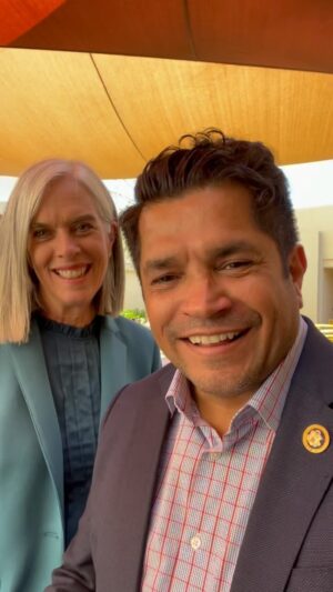 Katherine Clark Instagram - Welcome to Los Angeles, @repkclark!

Today, we toured @PathwaysLA to highlight the transformative impact of investing in high-quality, accessible child care. In Congress, we’re championing a brighter future for our children and families.