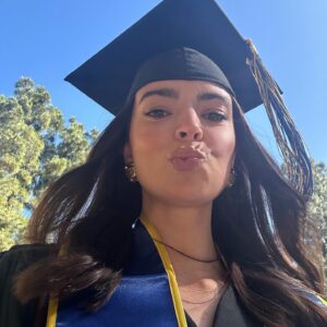 Actress Katherine Hughes HD Instagram Photos and Wallpapers June 2024