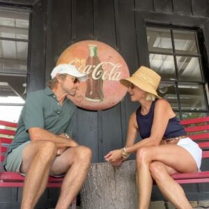Katherine LaNasa Instagram - About last weekend. Serenbe Anniversary. 11 years and holding.

#anniversary #serenbe #innatserenbe #marriage #grantshow #georgia #oldcocacola