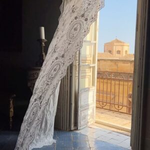 Katherine LaNasa Instagram - I SAY NO TO SKIPPING NOTO! ❤️🤍💚
This gorgeous baroque hillside town was such a treat!!
1-4 The stunning Pallazzo Castelluccio (4. Is a name tag from the stables!)
5-7 Fabulous meal at W Villadorata at The Country house with fam
8-9 At Nicolaci Palace literally walked into this amazing kid practicing piano, .....he continues!! 
10. A post wedding photo shoot we walked into 🤍

@palazzocastelluccio @wvilladorata #palazzocastelluccio #palazzonicolaci #noto #sicily #amusebouche #seabychealsea #gucci #pearlnecklace #wvilladorata