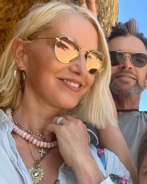 Katherine LaNasa Instagram - SOUTHERN SICILY 💚🤍❤️
1-4 AGRIGENTO and the stunning Valley of the Temples
5-6 Gorgeous Scala Dei Turchi with our good buddy @_emanuelemacaluso via Ape Taxi
7-8 Rugged Sciacca 
9-10 Stopped in Modica for Chocolate and delicious homemade ricotta pasta by the lovely Maria and her Husband @ricottaeco !!! A must!

#agrigento #valleyofthetemples #scaladeiturchi #sciacca #modica #ricotta #sicily #sicilia #italianvacation