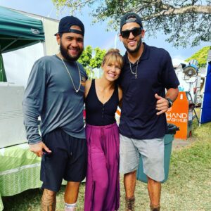 Kathleen Rose Perkins Instagram - My god, I’m gonna miss these lovely people. That’s a wrap for me on @doogie.kamealoha.md #oahuhawaii