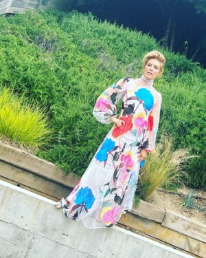 Kathleen Rose Perkins Instagram - I got to do a photo shoot and interview for a cover story in  this month’s issue of @hiluxurymag Hawaii’s own luxury magazine.  These are behind the scene shots taken by the lovely @katehollinsheadmakeup ! It was so fun. I didn’t want it to end!  @tingerbell808 did the interview, loved chatting with you, yushing, could have talked all day!@kylekagamida did amazing styling, I still dream of that white dress! @katehollinsheadmakeup always does flawless hair and makeup, you are the best!! And @haroldjulian you’re a magician with a camera! Thank you for making me look that good! Issue is out now. Please look it up! And thanks to everyone again!