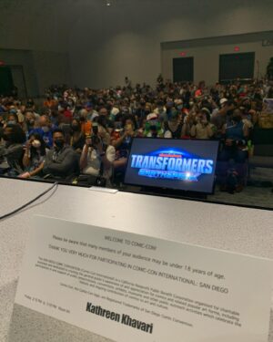 Kathreen Khavari Instagram - So excited for y’all to see Transformers: Earthspark on @paramountplus and @nickelodeon this November where we roll out brand new characters including mine, Twitch! Oh, and we have our own @hasbro toy!! Thanks to everyone who made it out to our panel and signing at @sdcc2022. Autobots, Roll Out!!