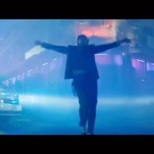 Kathryn Burns Instagram - 🩸🧛‍♀️Happy Renfield Opening Weekend🧛‍♀️🩸

Dancing down the streets of NOLA with superstar and wonderful human @nicholaushoult was as fun as you can imagine. He attacked every rehearsal full of vigor and wit and was a complete joy to work with.  Y’all must go see his sensational performance on the big screen. @renfieldmovie Director @chrismckay_director Executive Producer @samanthanis 

🕺🪩SKEE SKA SKA! 🪩🕺

Sadly this scene got cut from the film but y’all can enjoy it here.  Be sure to get the blu-ray DVD for this and other deleted scenes when it’s released. 

Massive thanks to team #katburnschoreo for being the beautiful artists, athletes, and humans that y’all are.  Dancing on cobblestones in a 2 min sprint is not easy and y’all gave it your all each and every take. #LOVESTODANCE #renfielddance #renfieldmovie 

#assistantchoreographer @meagankong

DANCERS
@lecontebanks
@javontemarquez
@asielhardison 
@vwalls_ 
@codyeolsen
@dance9george
@raymondturnerjr
@passiondancetam
@mayaalexis
@will_thomas9
@victoria_pizzo 
@michaelatodaro
@hanhawkinsss 

FLYS @isabel.lacon @ahmari.v_ 
ROACHES @alain2wavy @bugzwrld
SEXY MAGGOT @allennatalie 
DRUNK DANCERS @meagankong @nickdrago
STREET TOUGHS @thestreetlings23

WORKSHOP DANCERS
@ahmeducation 
@heisyoungman
@christian_deshautelle 
@mayaalexis 
@jordanharrisss 
@isabel.lacon 
@momanni 
@meagankong
@ahmari.v_