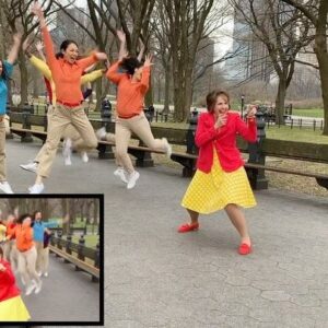 Kathryn Burns Instagram - Filming this scene for @othertwoshow was surreal to say the least. The date was March 12, 2020, the day that Broadway shut down, and here we are in Central Park dancing with the INCOMPARABLE Molly Shannon while singing “I have a feeling that Monday is going to be fun”. O boy!

Thanks to @theofficialsuperstar @chriskellyinstagram @sarahdschneider for the gift of laughter and congrats on season 3! 

#katburnschoreo 
Lots of love to the wonderful @oliviacipolla #assitantchoreographer for always having my back and to the fabulous NYC dancers for learning this on the day! (Drop your handle below so I can tag y’all) ❤️ #theothertwo #hbomax #bts