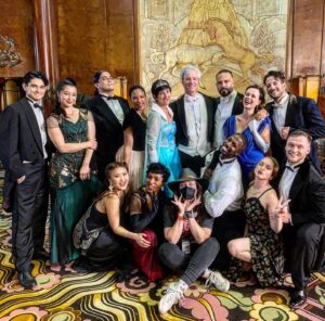 Kathryn Burns Instagram - What a gift to work with these superstars of dance & comedy on Reno 911! The Hunt for QAnon! ⭐️🎁

Watch now on Paramount  (Use code HOLIDAY-Reno911 for a month free) 

#reno911 #katburnschoreo #assistantchoreographer @asielhardison